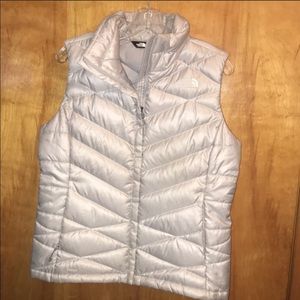 WOMEN NORTH FACE VEST